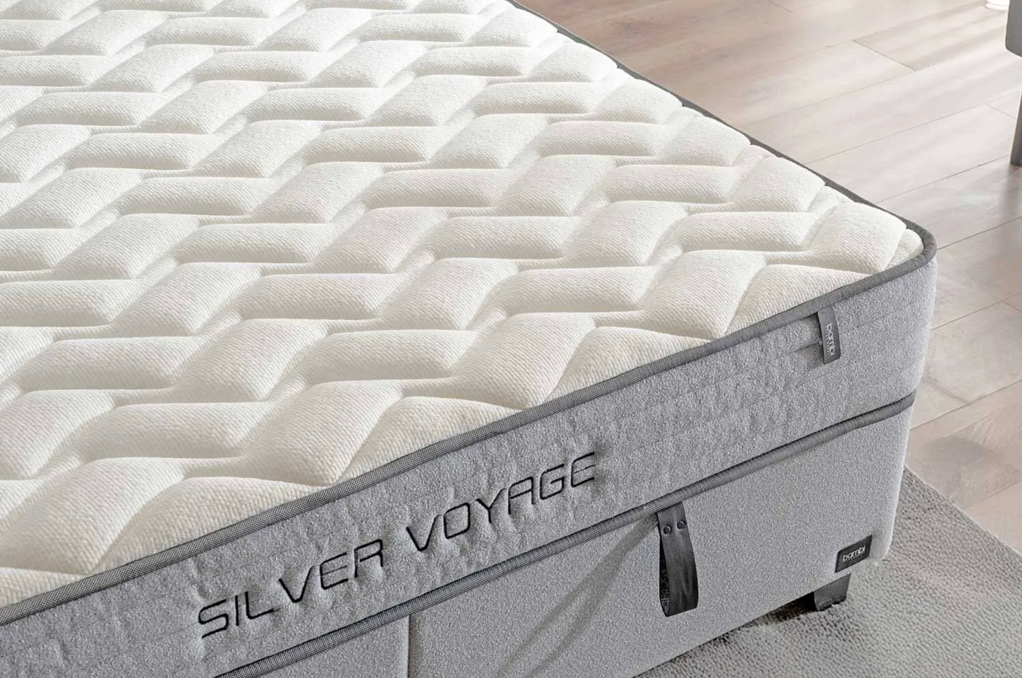 Silver Voyage - Storage Bed
