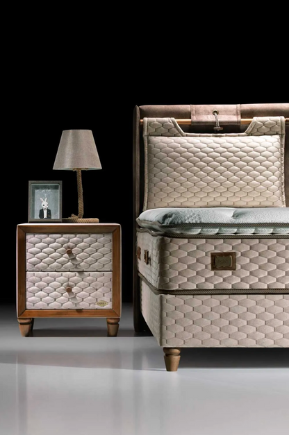 ماجناساند - منضدة جانبية