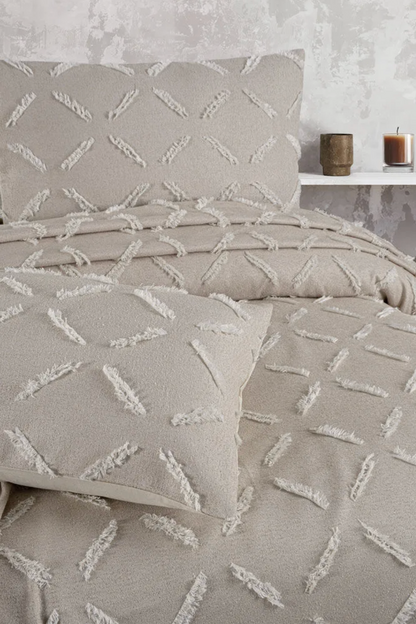 Tivana - Bedding Set